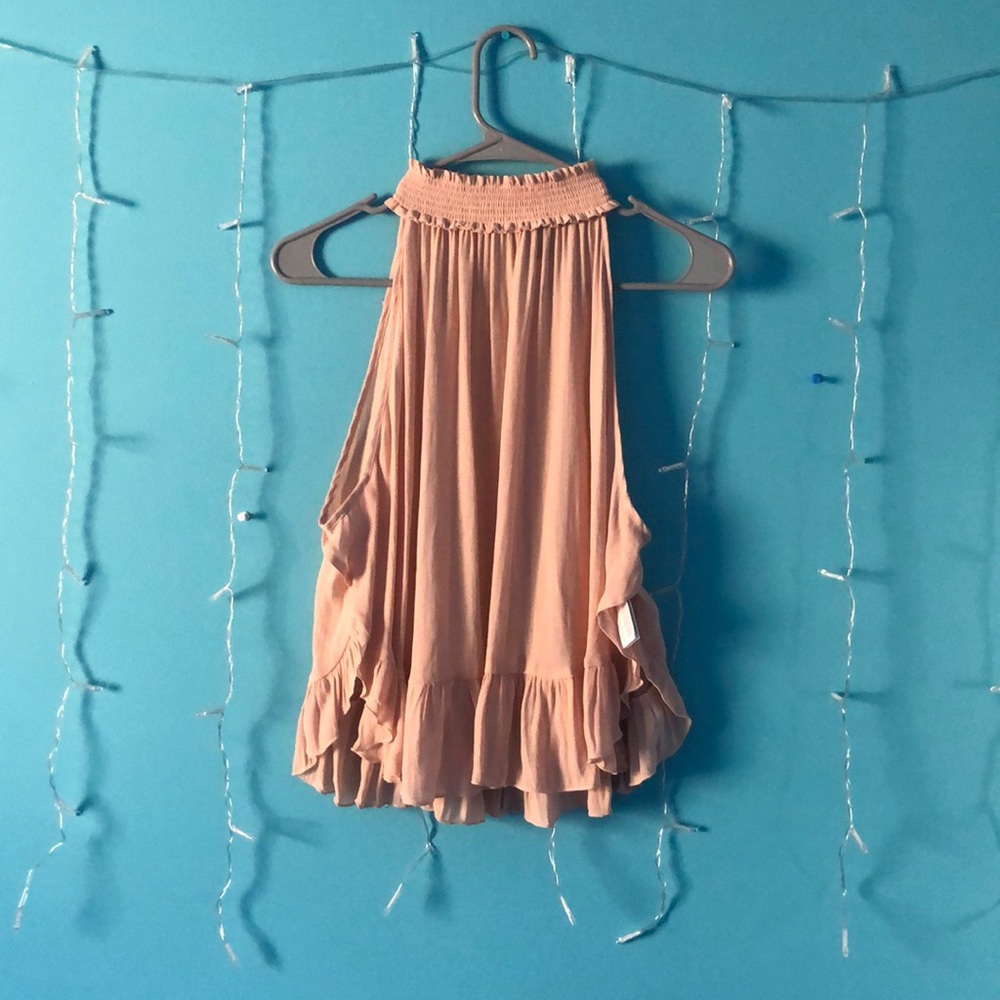 pink flowy tank